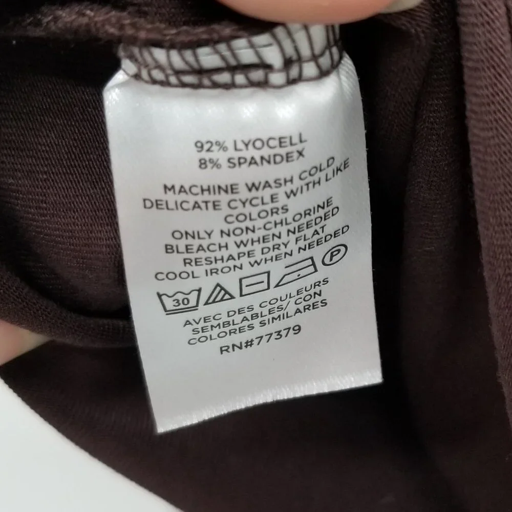 Ann Taylor Chocolate Brown Mock Turtleneck -L- Versatile Closet Staple, Stretchy - Picture 4 of 4